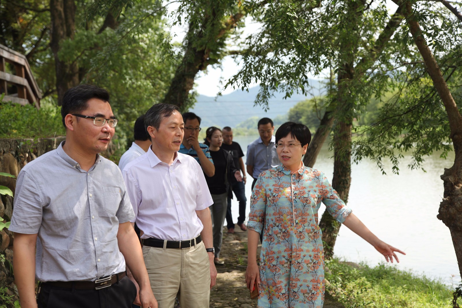 1529057784788927.jpg 走訪II.jpg