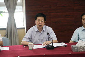 集團(tuán)公司召開(kāi)教育實(shí)踐活動(dòng)查擺問(wèn)題開(kāi)展批評(píng)環(huán)節(jié)工作部署會(huì)議