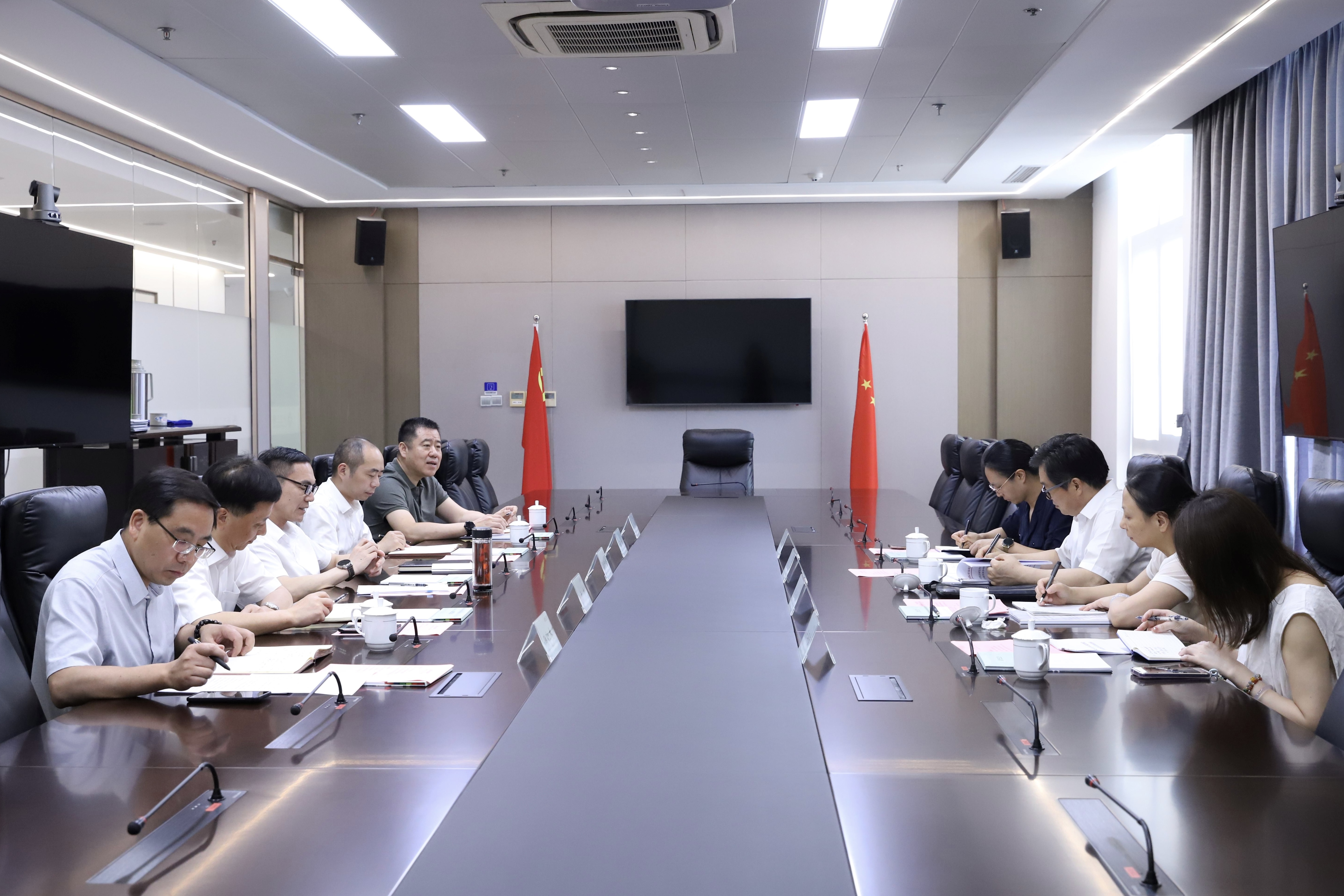 省貿(mào)促會葛學斌一行到訪省二輕集團